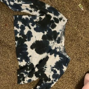 This is a Colsie Large crop top with the cut off top